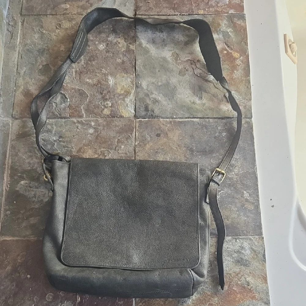 Vinatage Burberry Dark Gray Leather Messenger Bag